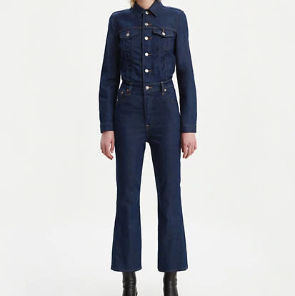 One & done NWT Levi's Kickflare Denim Jumpsuit - M